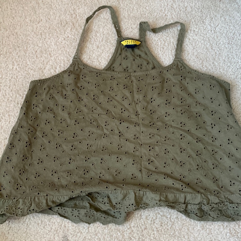 crop top